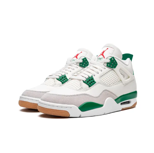 Air Jordan 4 Retro Green Pine